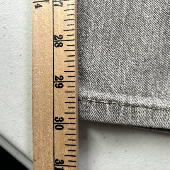 Levis 511 Jeans Mens 32 X 30 Gray Denim Slim Straight * - Picture 9 of 9